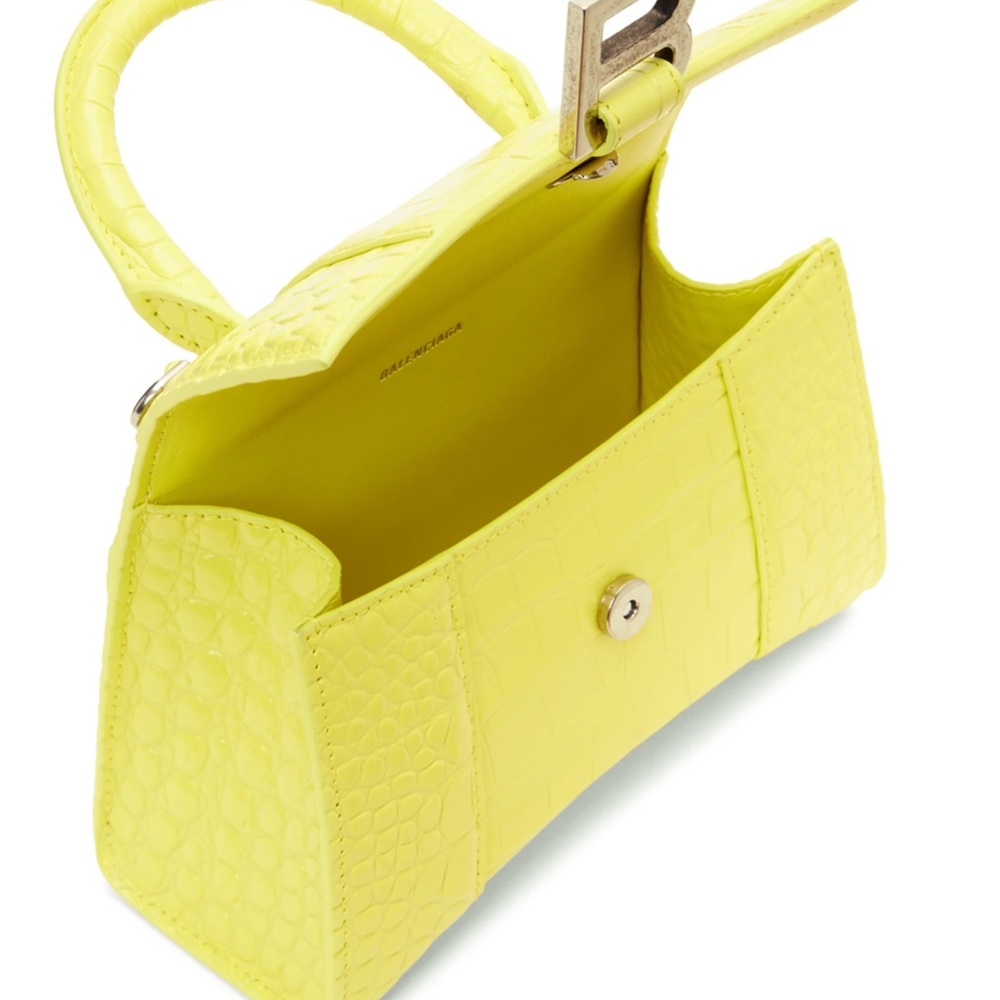 BALENCIAGA
Yellow Croc XS Hourglass Bag - Picture 4 of 4